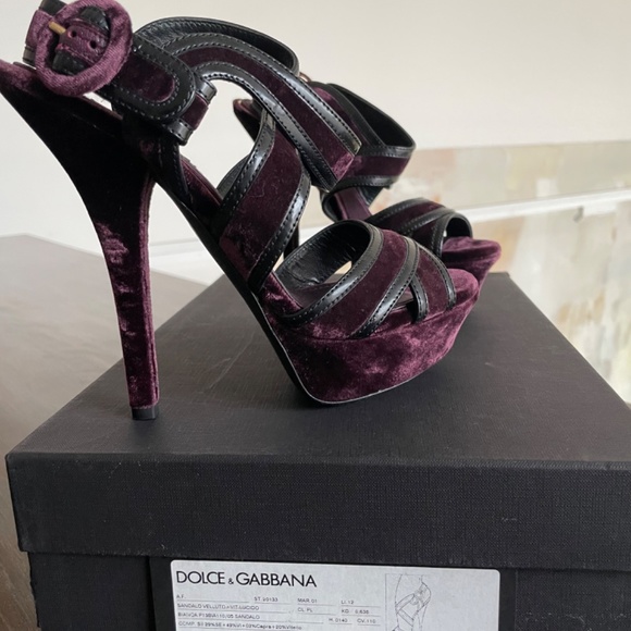 NEW Dolce & Gabbana Purple Velvet Platform Sandals 38 - Picture 3 of 7